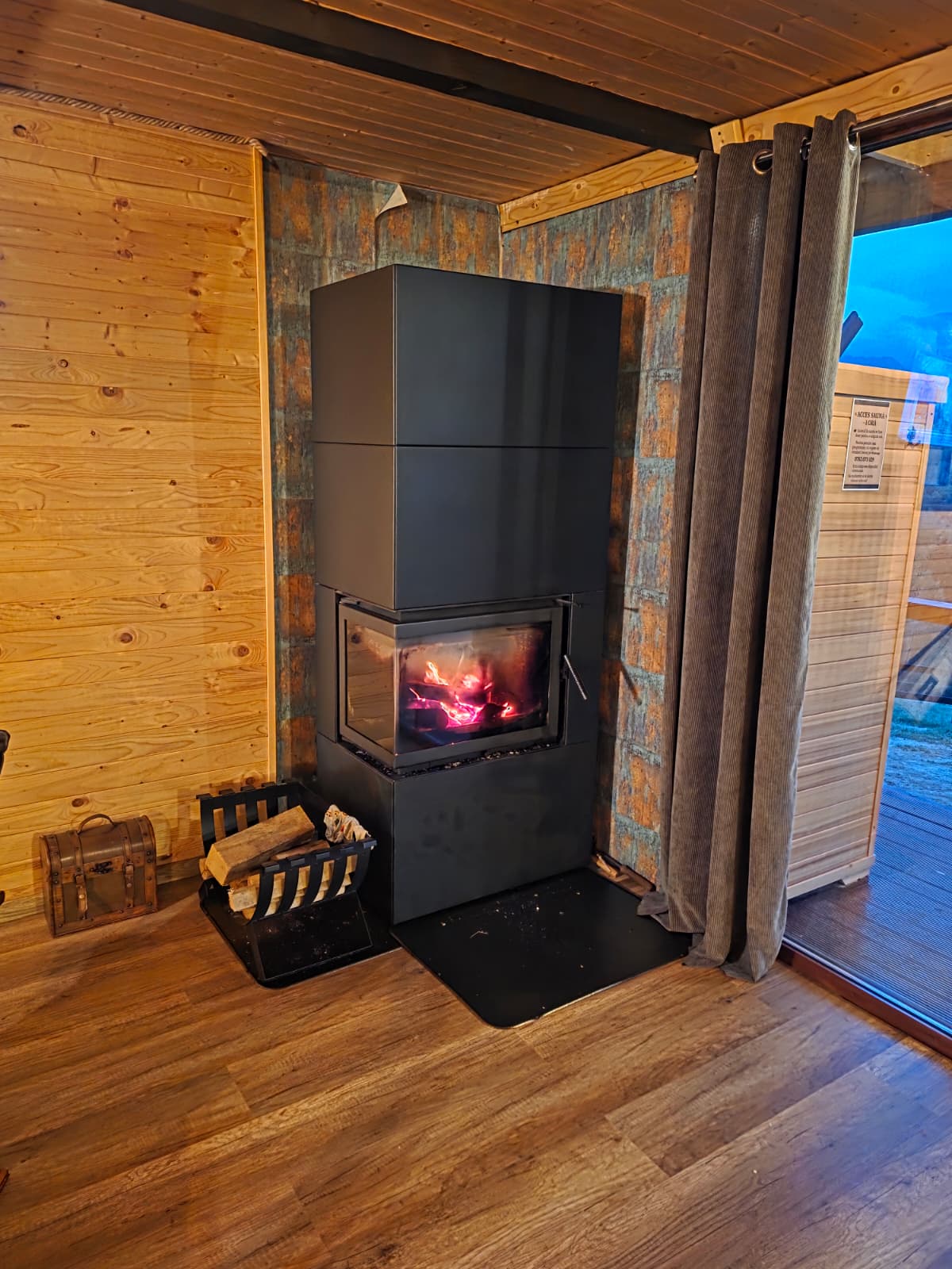 Chalet 2 – interior 2