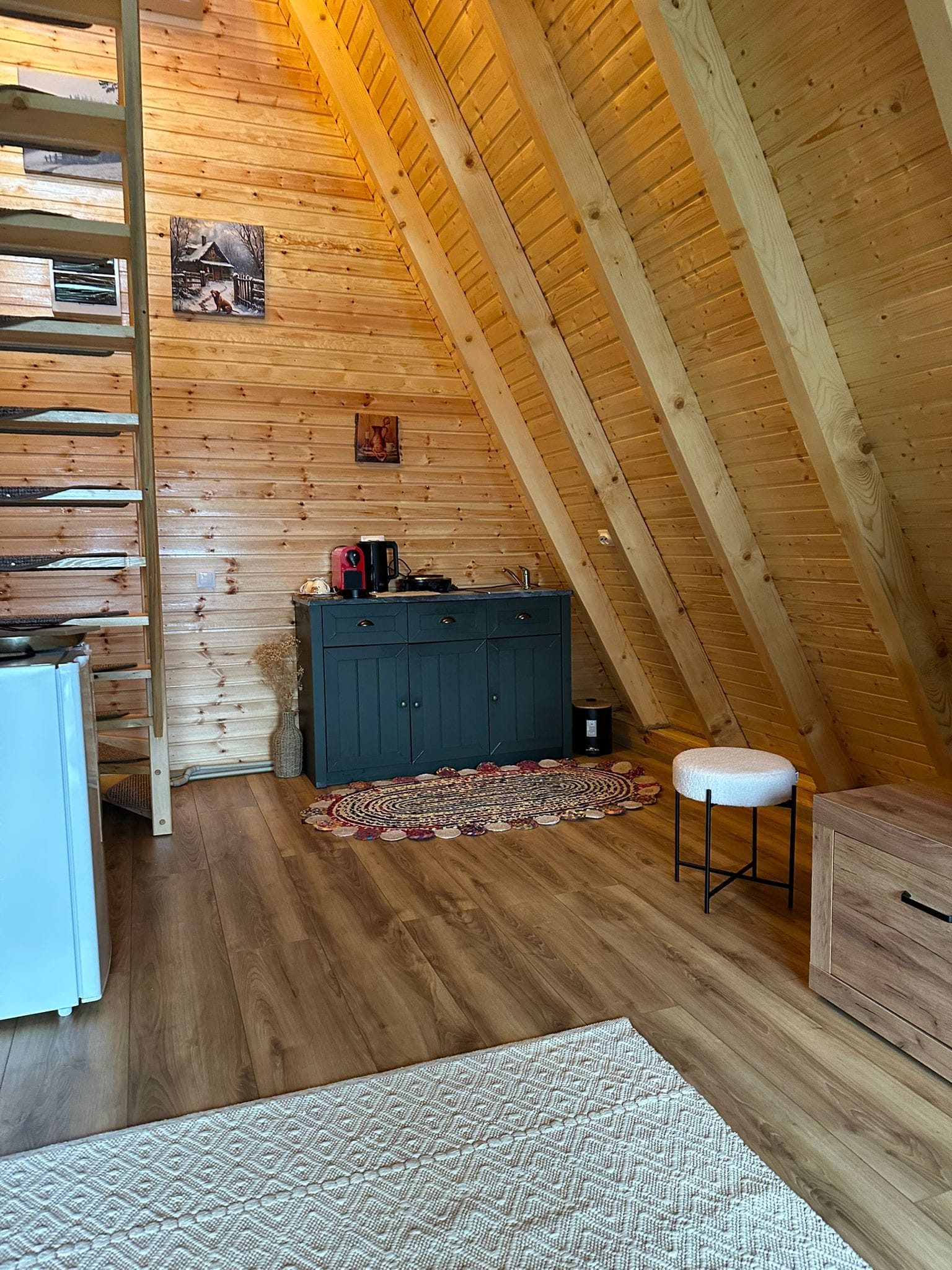 Chalet 4 – exterior 2