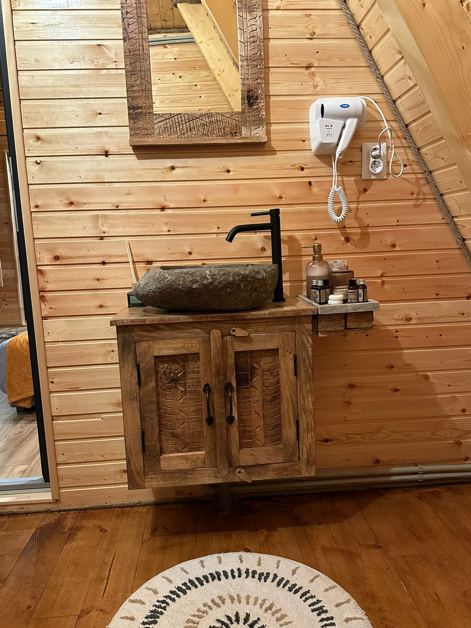 Chalet 4 – living